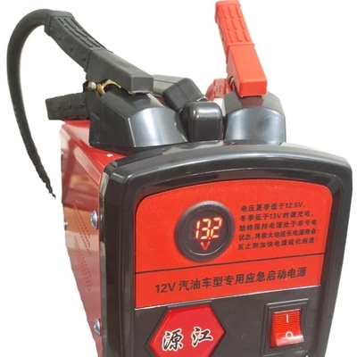 USB-C充電出力と2000Aピーク電流の 24V 大容量トラックジャンプスタート